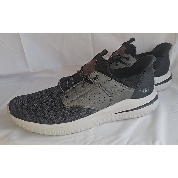 Skechers Relaxed Fit Slade Breyer Sneaker - Men's - Picture 2 of 6